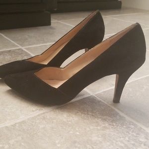 Kelly & Katie black pump heels, size 8